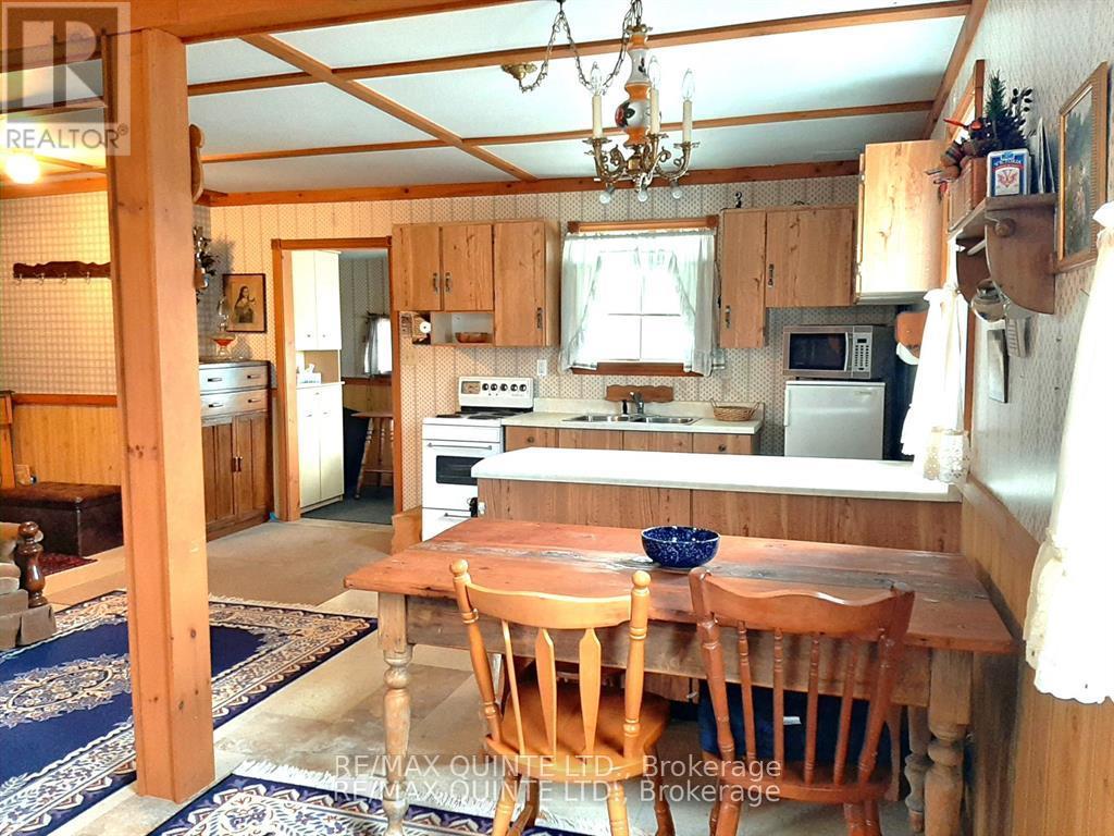 1578 Cooper Road, Madoc, Ontario  K0K 2K0 - Photo 16 - X12329302