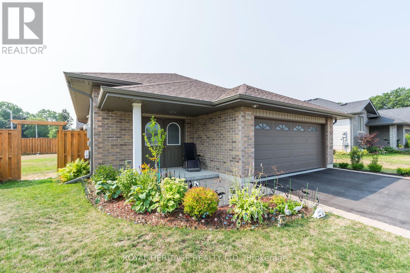 151 ROLLINS DRIVE, Belleville, Ontario