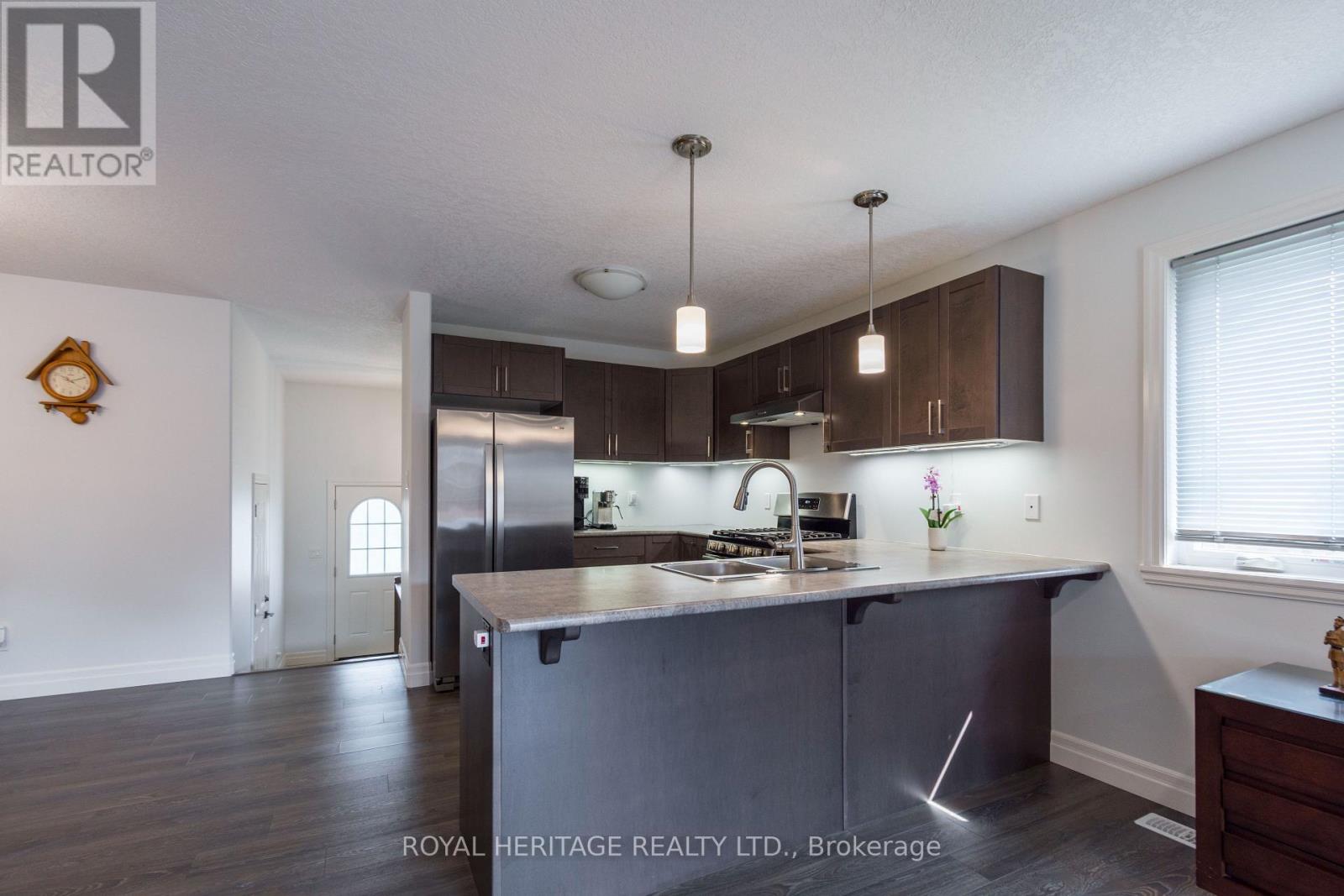 151 Rollins Drive, Belleville, Ontario  K8N 4J8 - Photo 10 - X12329722
