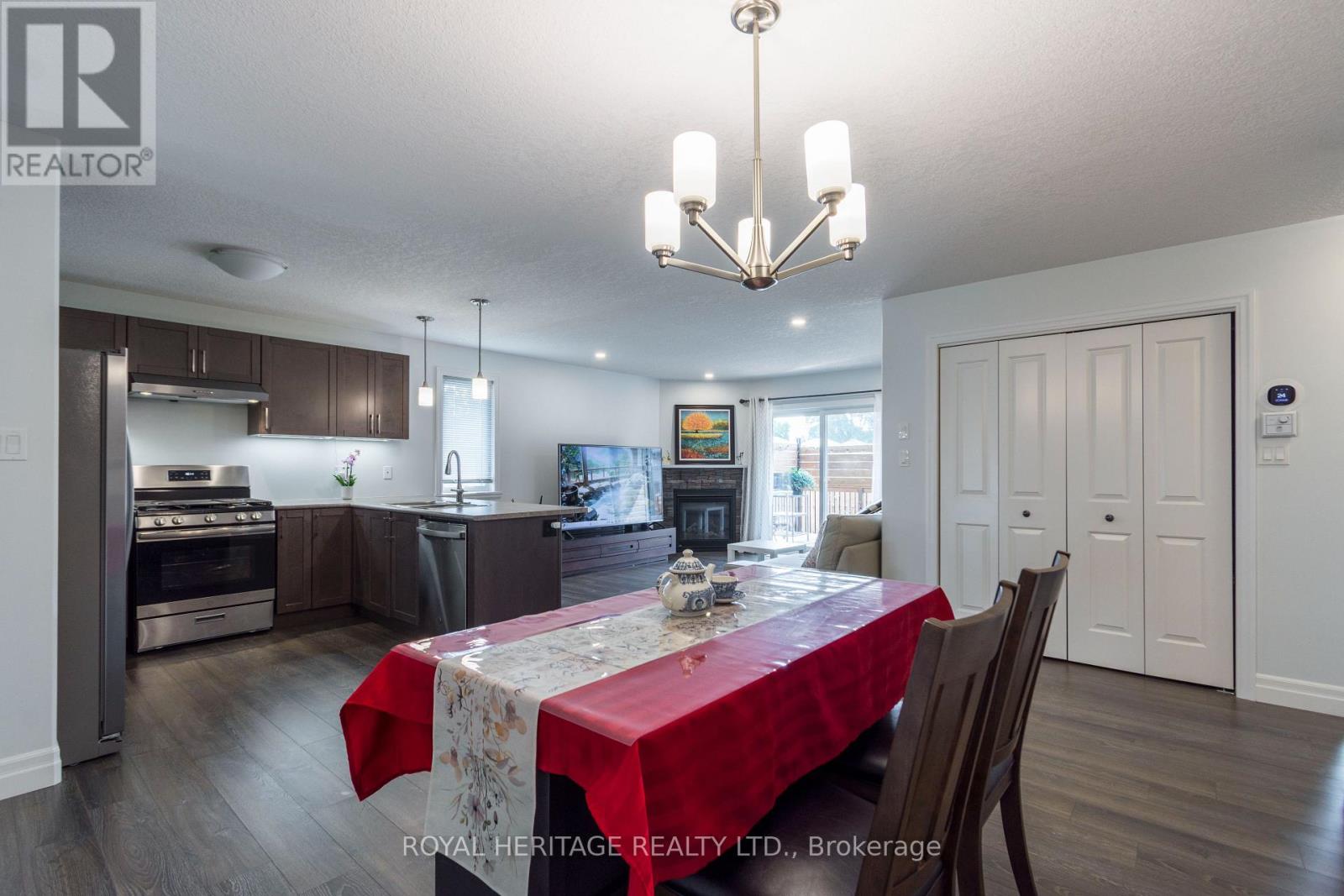 151 Rollins Drive, Belleville, Ontario  K8N 4J8 - Photo 12 - X12329722