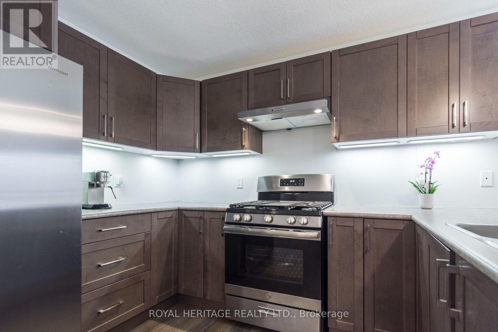 151 Rollins Drive, Belleville, Ontario  K8N 4J8 - Photo 8 - X12329722