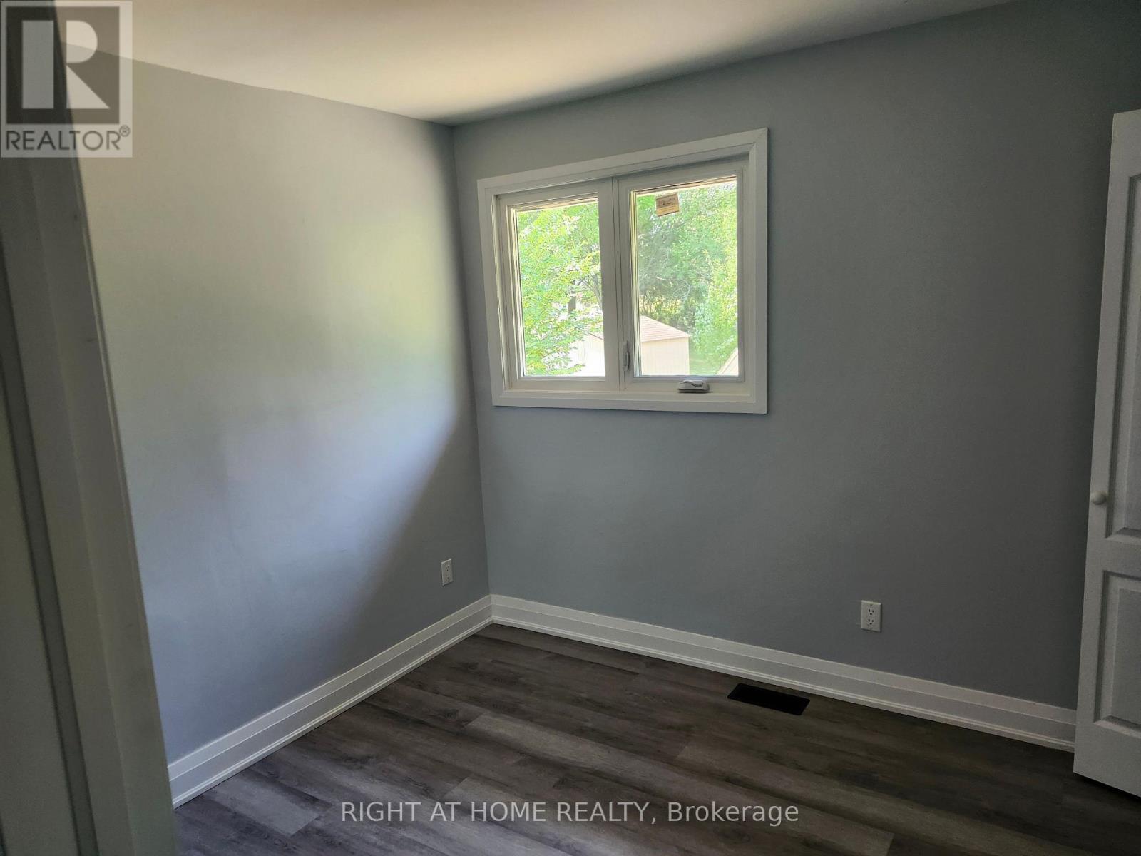 191 Brant Street, Deseronto, Ontario  K0K 1X0 - Photo 9 - X12330693
