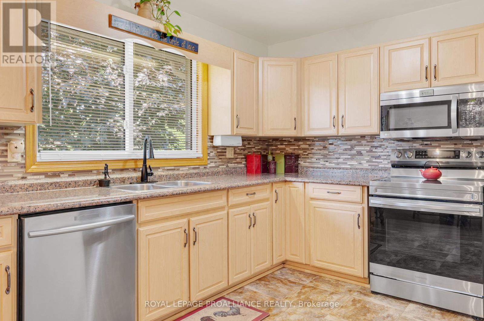 17 Huron Drive, Brighton, Ontario  K0K 1H0 - Photo 16 - X12330783