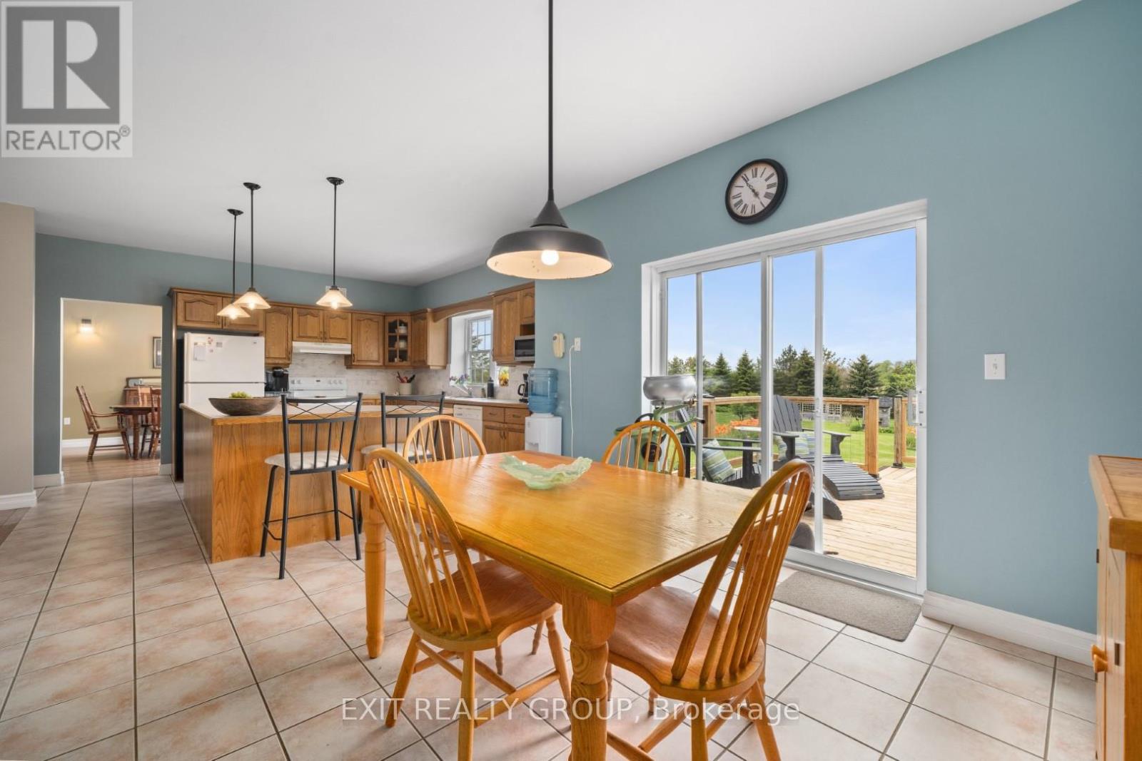 830 County Rd 20, Prince Edward County, Ontario  K0K 3L0 - Photo 24 - X12331317