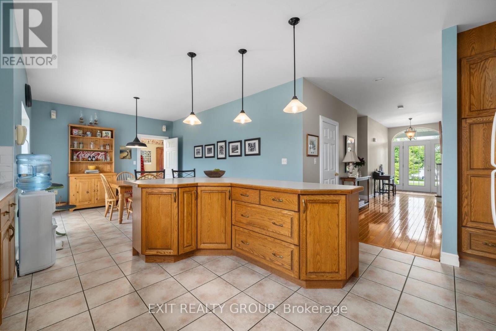 830 County Rd 20, Prince Edward County, Ontario  K0K 3L0 - Photo 27 - X12331317