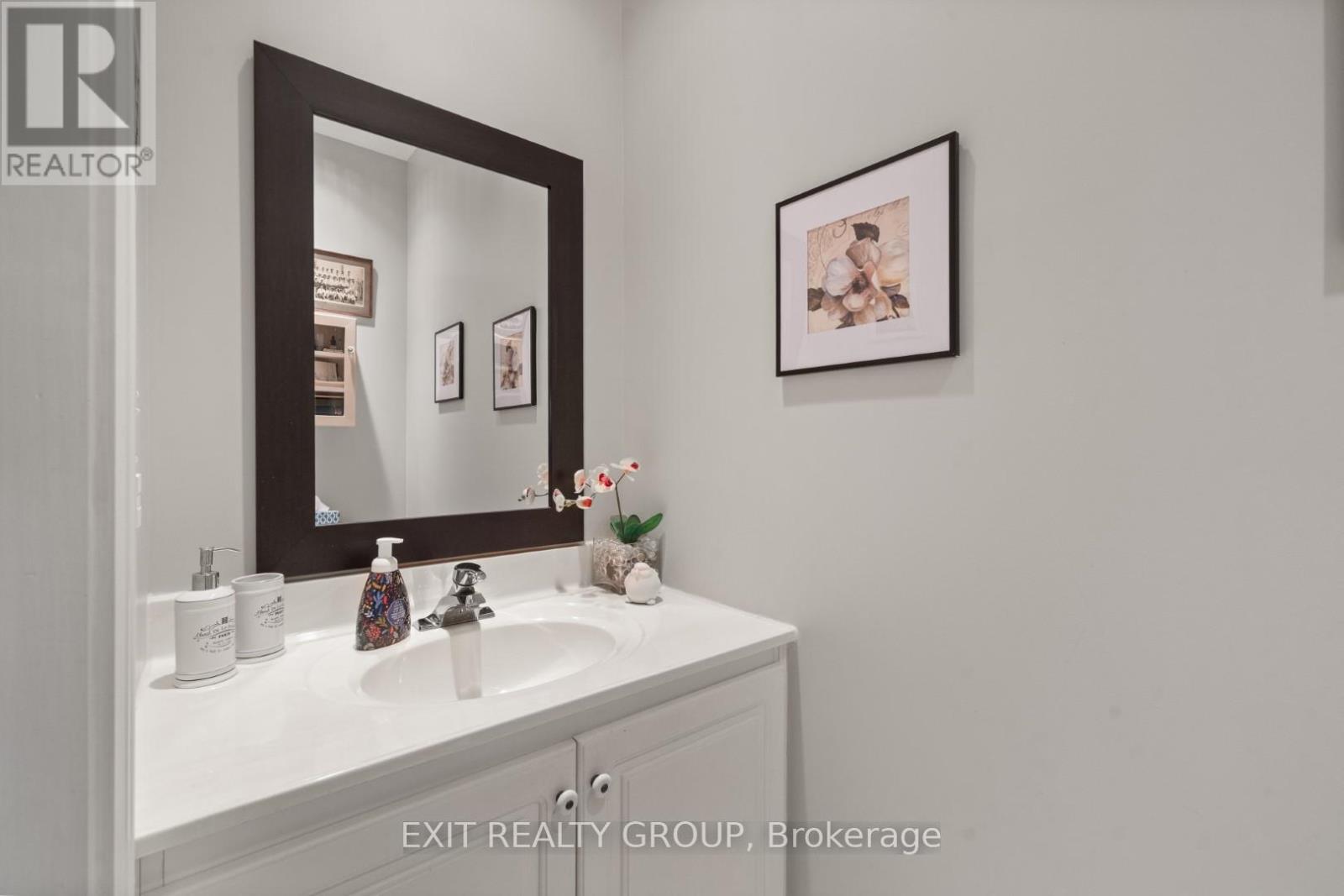 830 County Rd 20, Prince Edward County, Ontario  K0K 3L0 - Photo 30 - X12331317