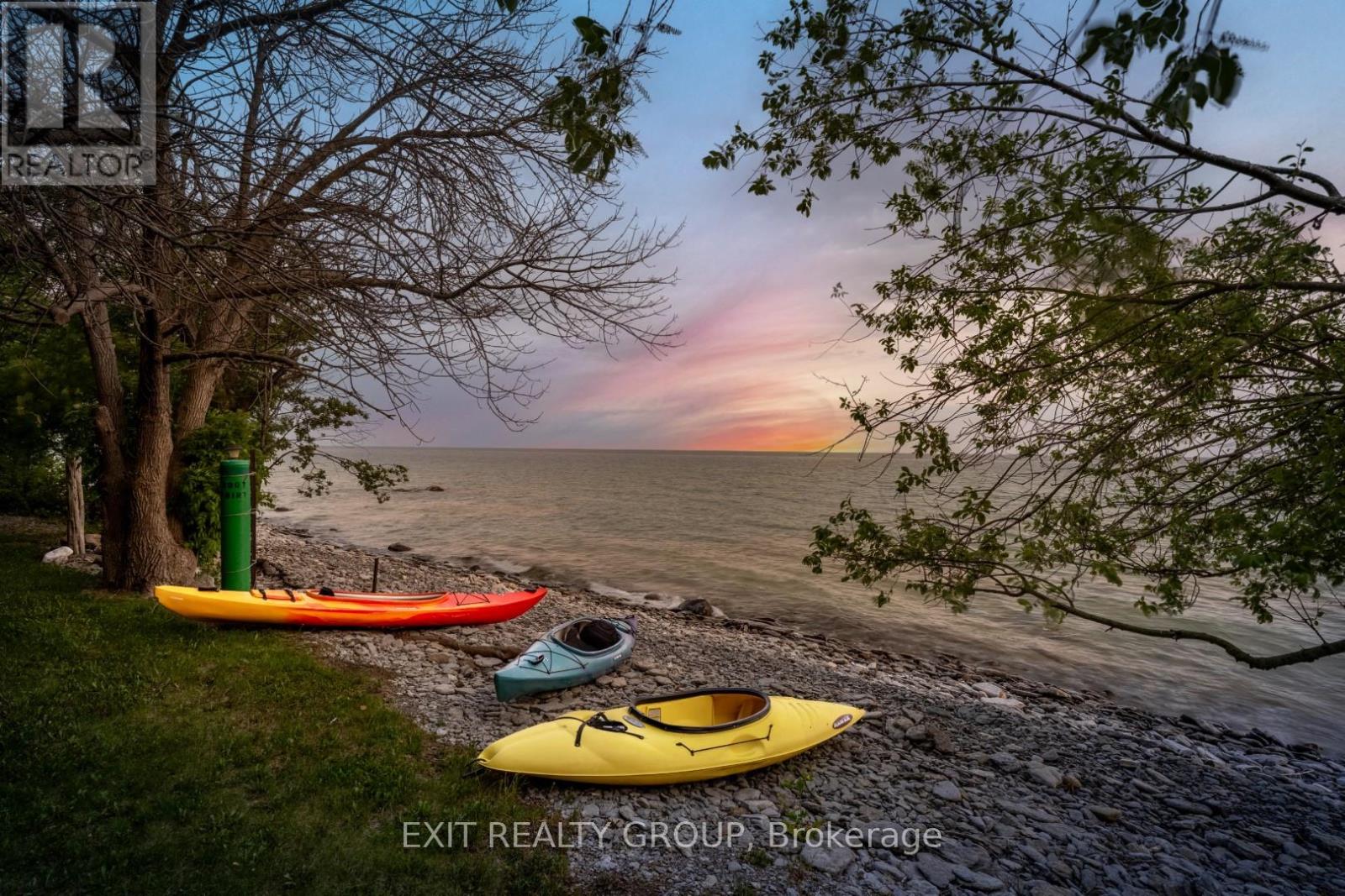 830 County Rd 20, Prince Edward County, Ontario  K0K 3L0 - Photo 8 - X12331317
