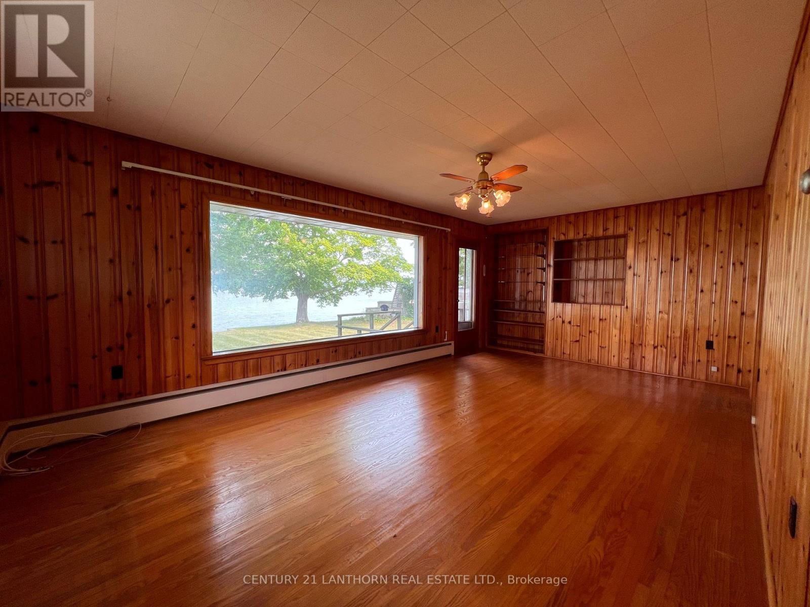 11468 Loyalist Parkway, Prince Edward County, Ontario  K0K 2T0 - Photo 19 - X12331542