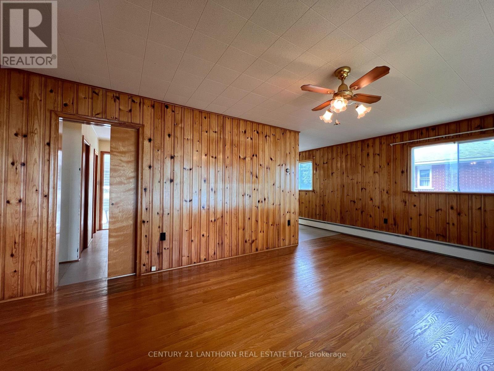 11468 Loyalist Parkway, Prince Edward County, Ontario  K0K 2T0 - Photo 22 - X12331542