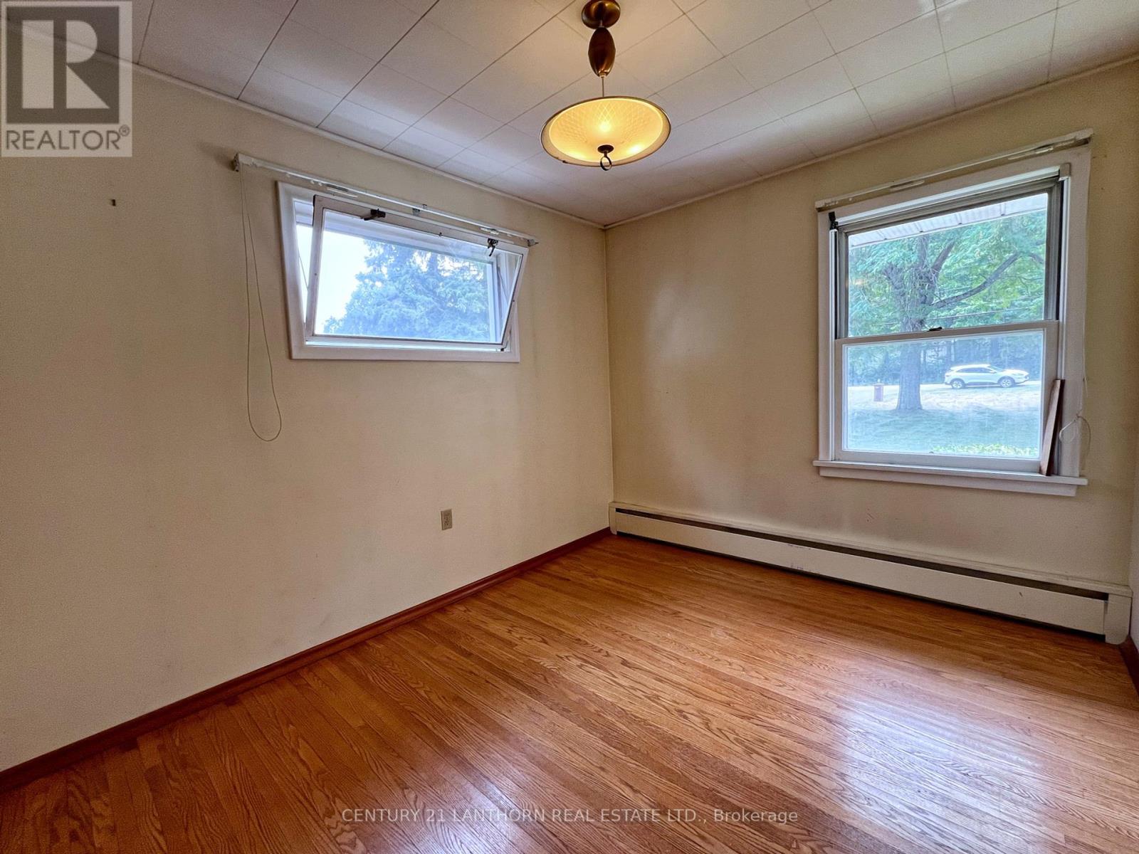 11468 Loyalist Parkway, Prince Edward County, Ontario  K0K 2T0 - Photo 25 - X12331542