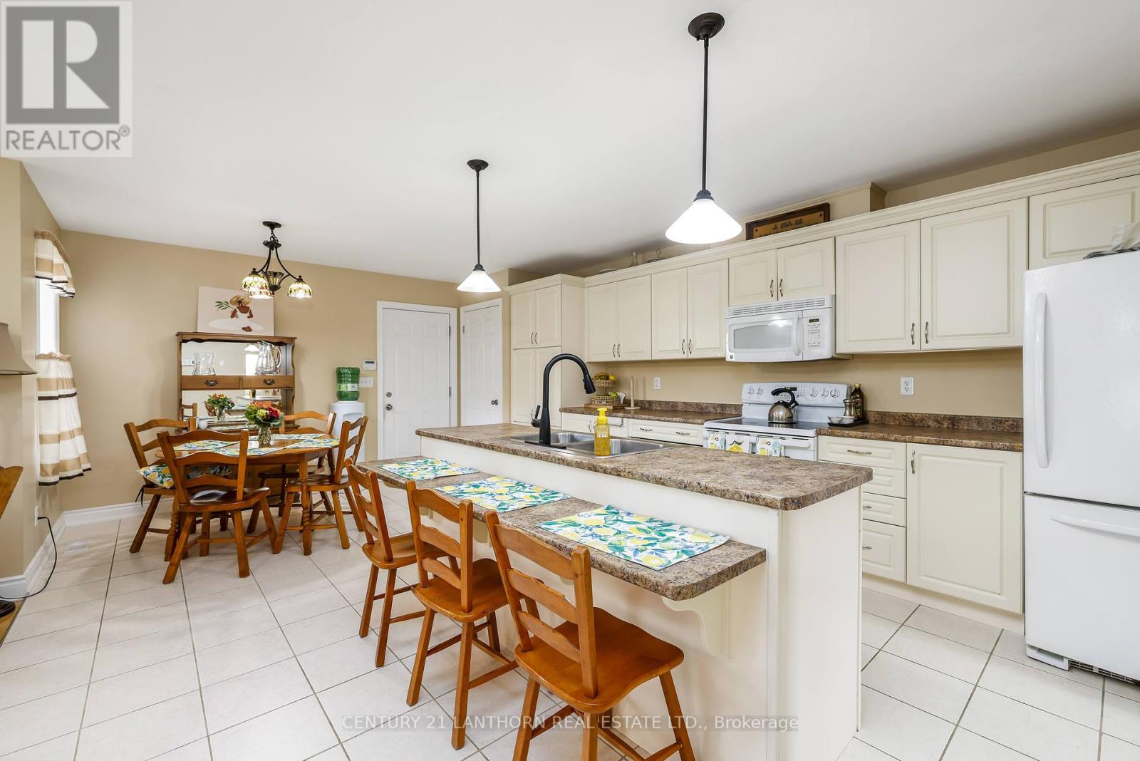 25 Empire Boulevard, Brighton, Ontario  K0K 1H0 - Photo 6 - X12334020