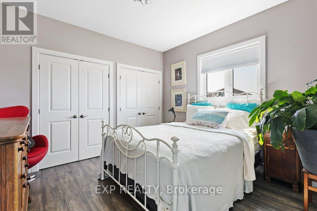 83 Essex Drive N, Belleville, Ontario  K8N 0K2 - Photo 17 - X12334369