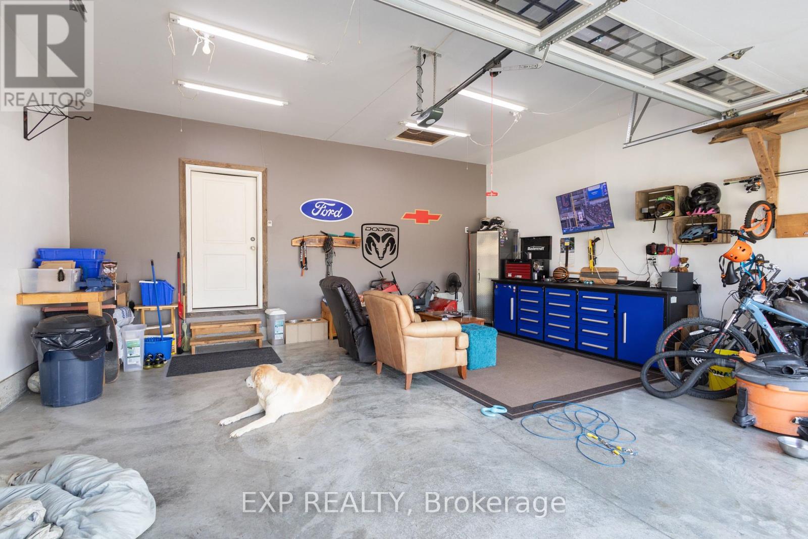 83 Essex Drive N, Belleville, Ontario  K8N 0K2 - Photo 32 - X12334369