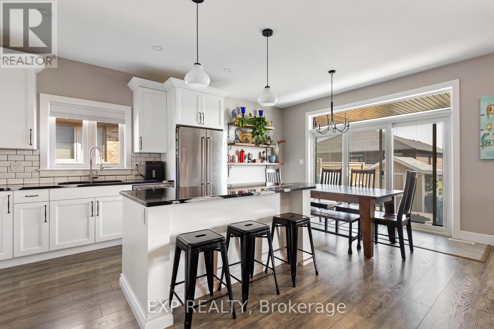 83 Essex Drive N, Belleville, Ontario  K8N 0K2 - Photo 7 - X12334369