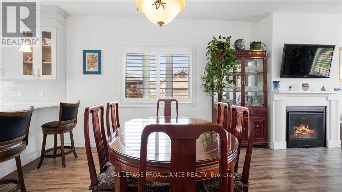 74 Dorchester Drive, Prince Edward County, Ontario  K0K 3L0 - Photo 11 - X12333342