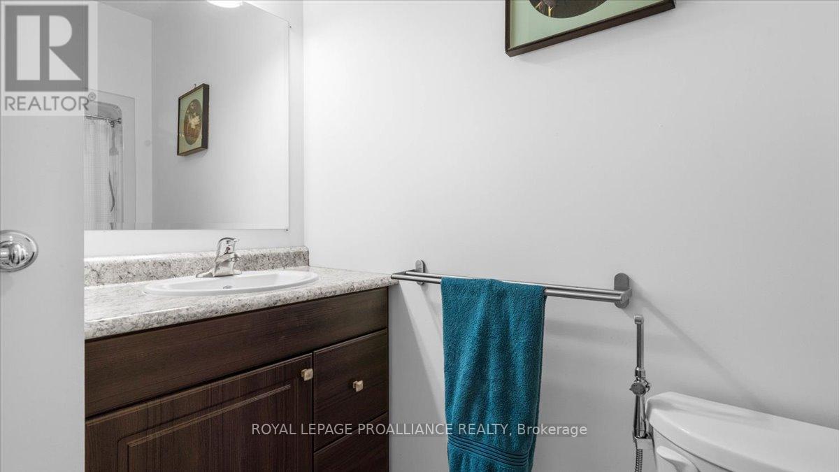 74 Dorchester Drive, Prince Edward County, Ontario  K0K 3L0 - Photo 16 - X12333342