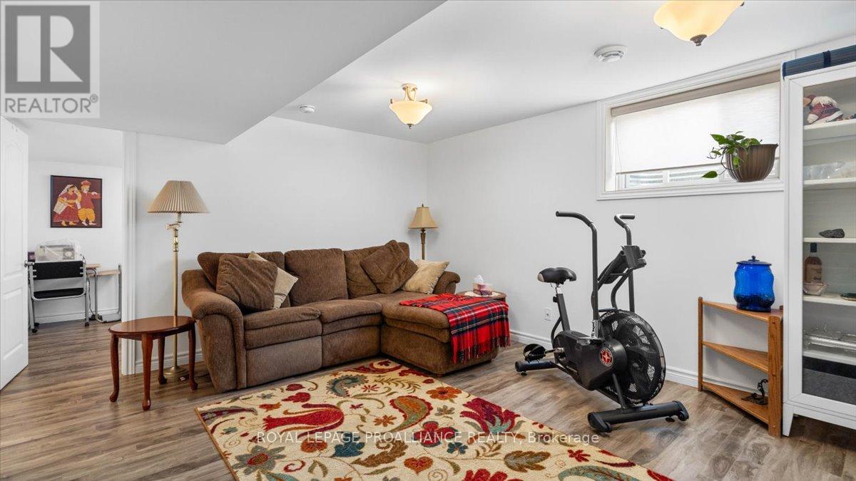 74 Dorchester Drive, Prince Edward County, Ontario  K0K 3L0 - Photo 25 - X12333342