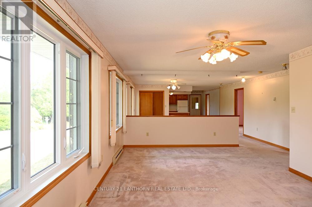 539 Shannon Road, Prince Edward County, Ontario  K0K 2T0 - Photo 20 - X12336564