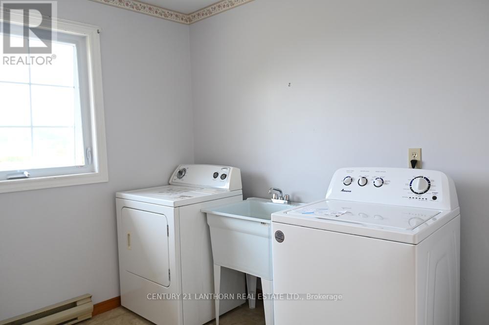 539 Shannon Road, Prince Edward County, Ontario  K0K 2T0 - Photo 26 - X12336564
