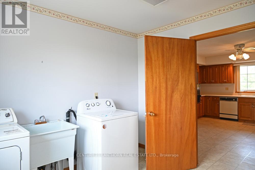 539 Shannon Road, Prince Edward County, Ontario  K0K 2T0 - Photo 27 - X12336564