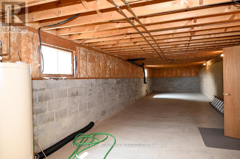 539 Shannon Road, Prince Edward County, Ontario  K0K 2T0 - Photo 31 - X12336564