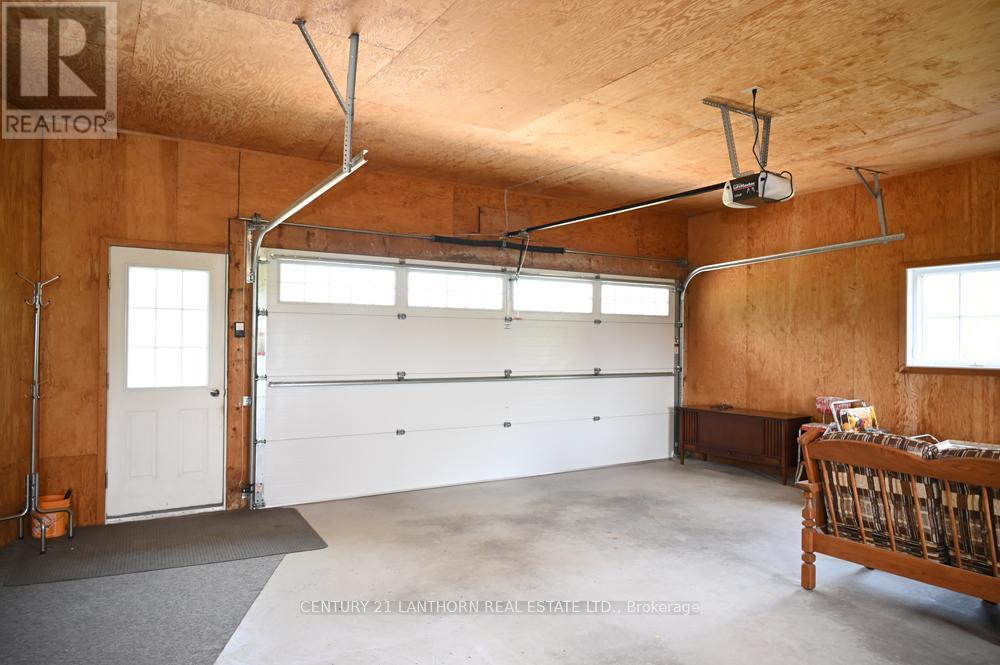 539 Shannon Road, Prince Edward County, Ontario  K0K 2T0 - Photo 34 - X12336564