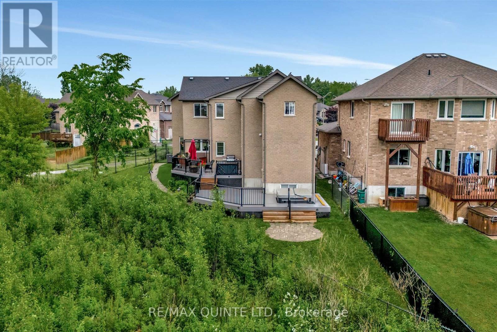 10 Meagher Place, Belleville, Ontario  K8P 0C1 - Photo 34 - X12336629