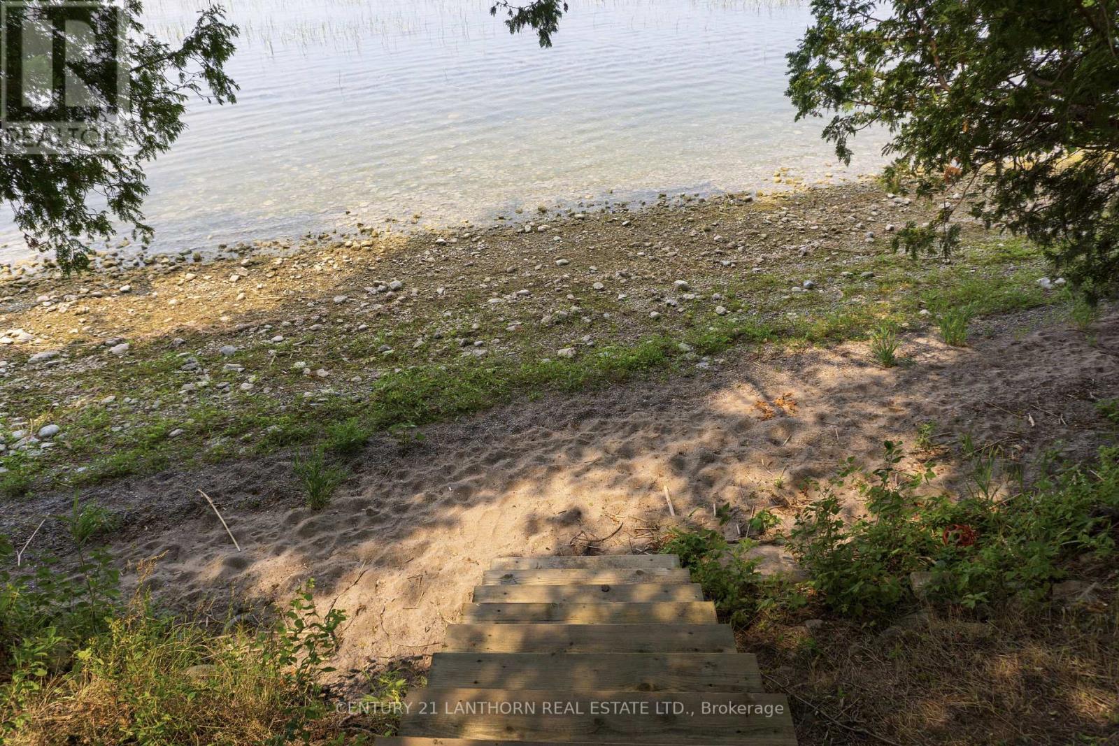 47 Blossom Lane, Prince Edward County, Ontario  K0K 1T0 - Photo 6 - X12336912