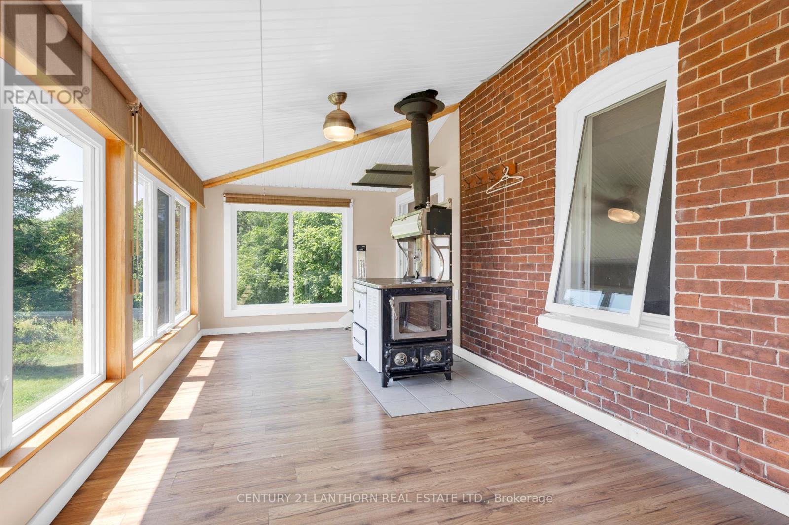 495 Barker Road, Madoc, Ontario  K0K 2K0 - Photo 21 - X12337997