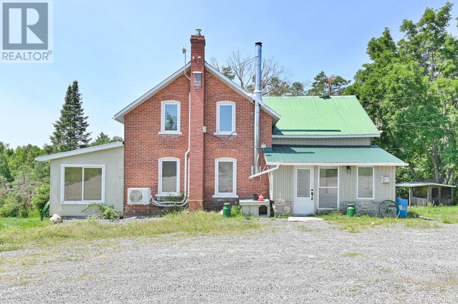 495 Barker Road, Madoc, Ontario  K0K 2K0 - Photo 9 - X12337997