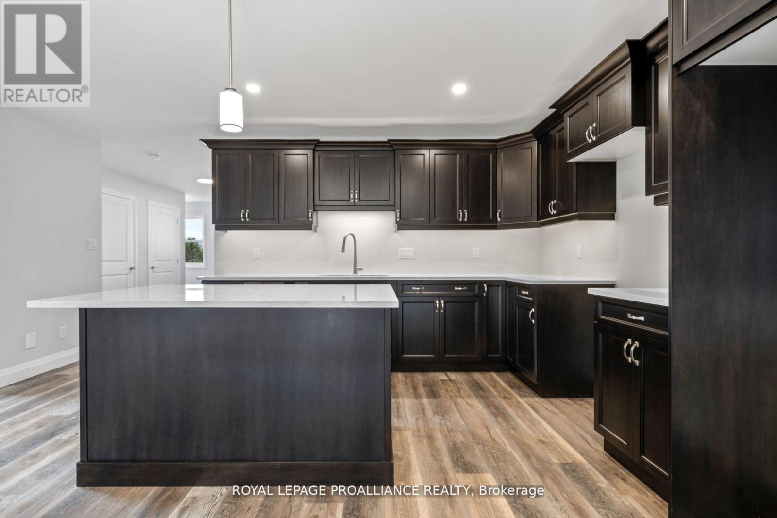 27 Clayton John Avenue, Brighton, Ontario  K0K 1H0 - Photo 7 - X12338808