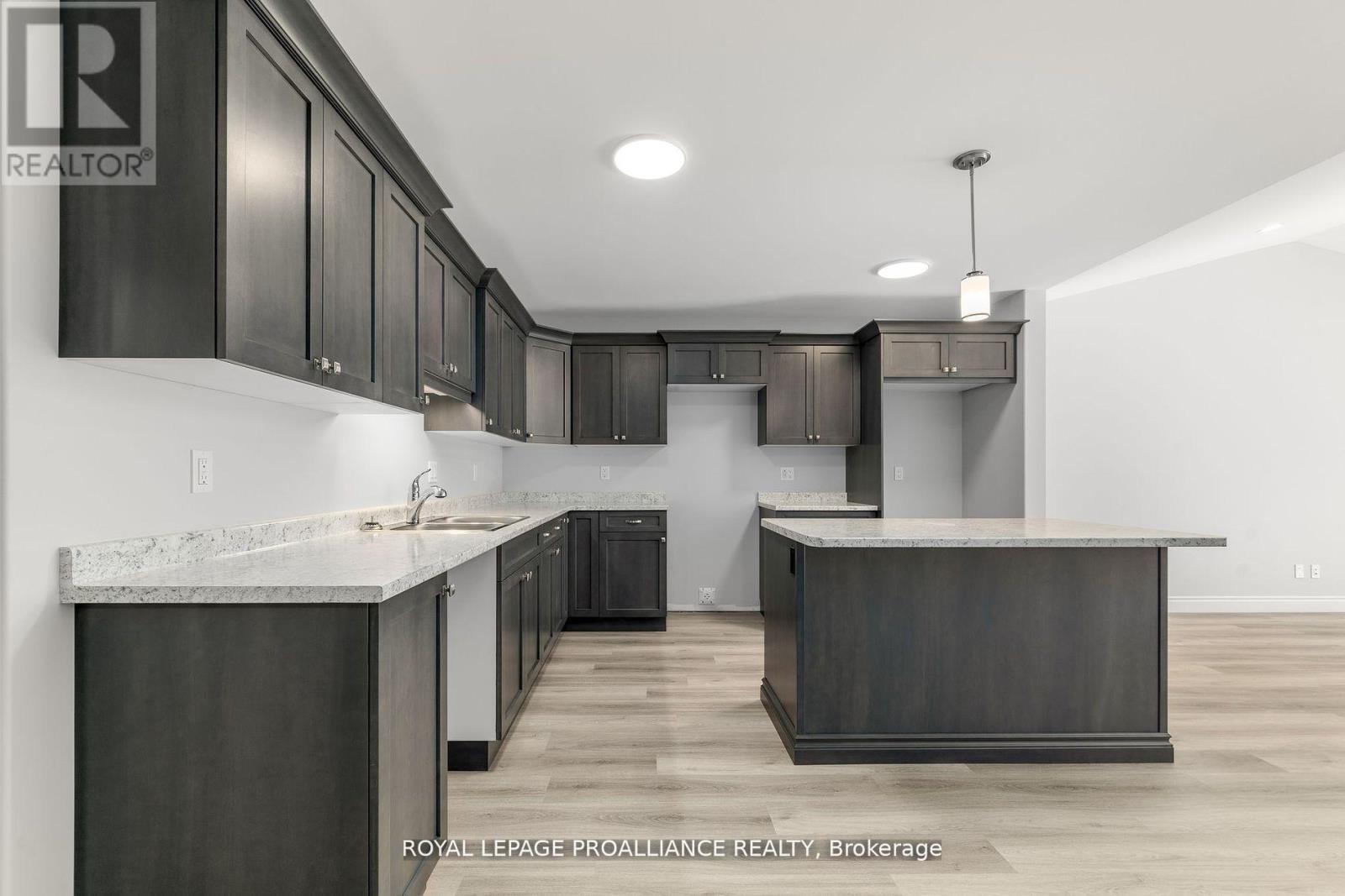 31 Clayton John Avenue, Brighton, Ontario  K0K 1H0 - Photo 12 - X12338905
