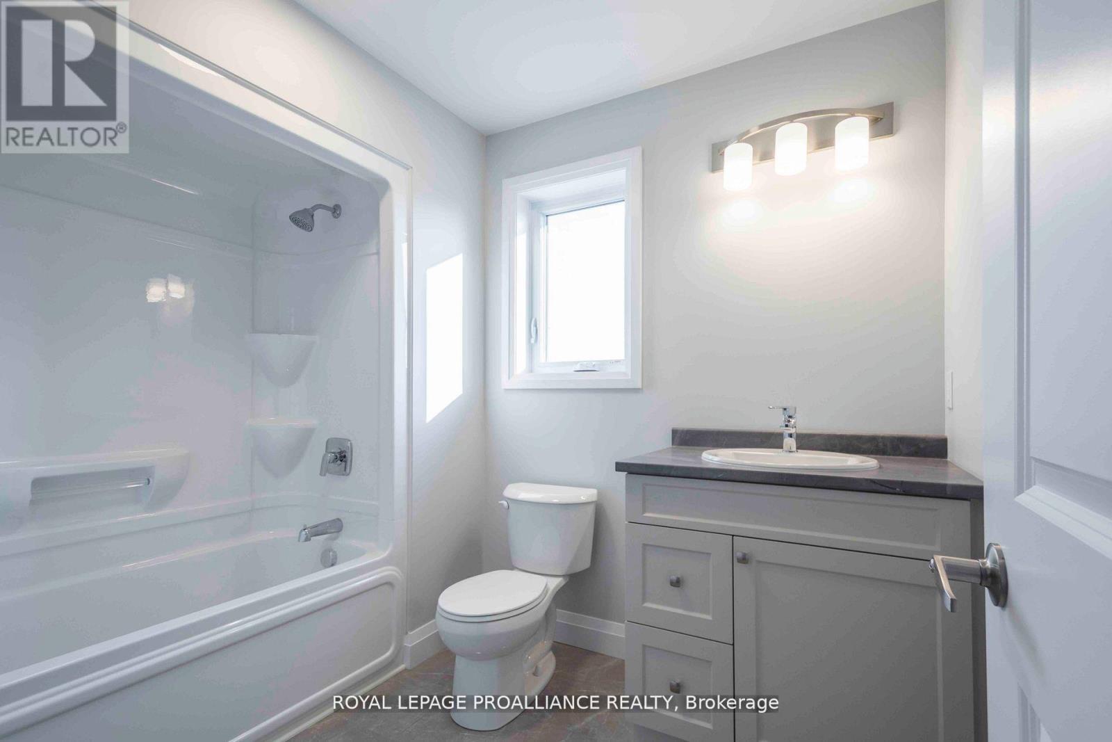 42 Mackenzie John Crescent, Brighton, Ontario  K0K 1H0 - Photo 15 - X12338997