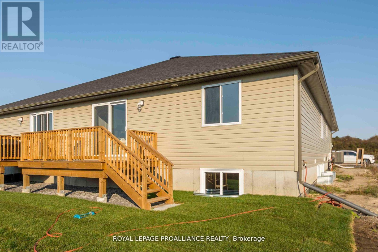 42 Mackenzie John Crescent, Brighton, Ontario  K0K 1H0 - Photo 18 - X12338997