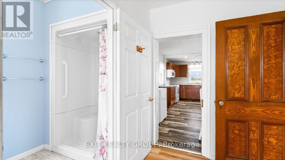 837 Casey Road, Belleville, Ontario  K8N 4Z6 - Photo 16 - X12341381