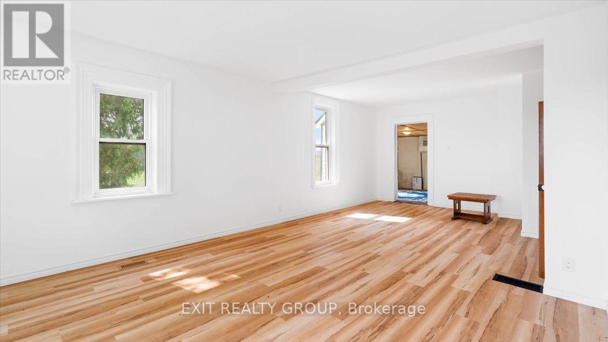 837 Casey Road, Belleville, Ontario  K8N 4Z6 - Photo 19 - X12341381