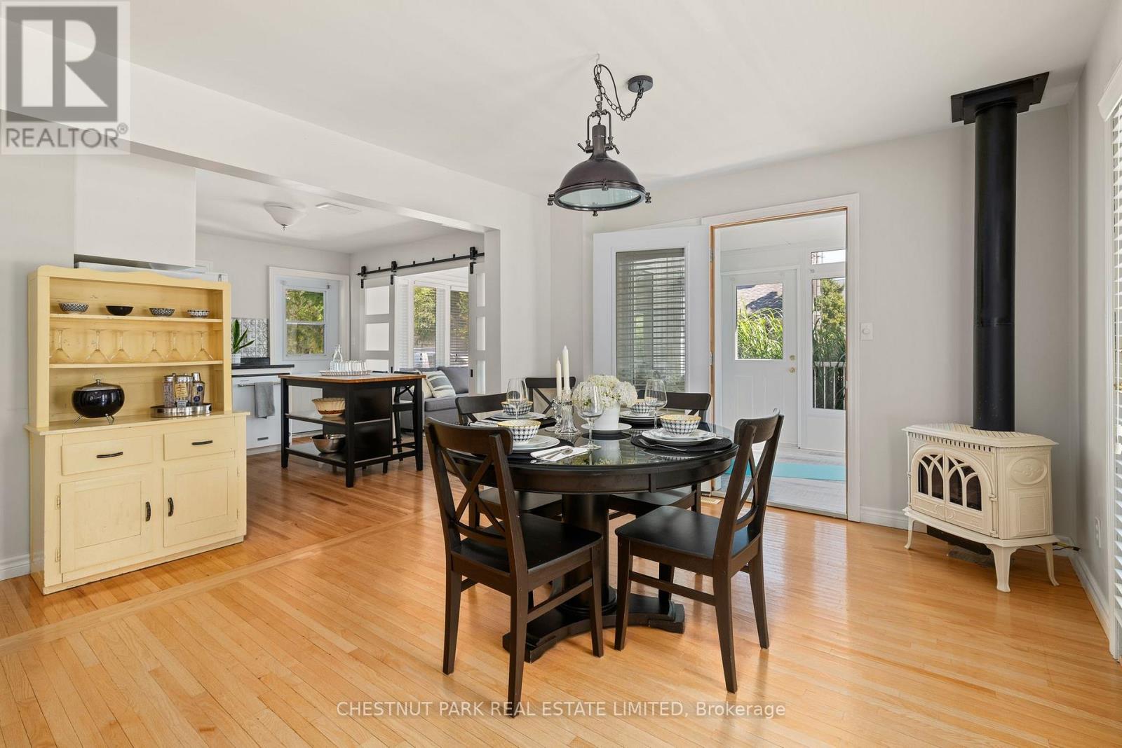 26 East Street, Prince Edward County, Ontario  K0K 2T0 - Photo 13 - X12341510