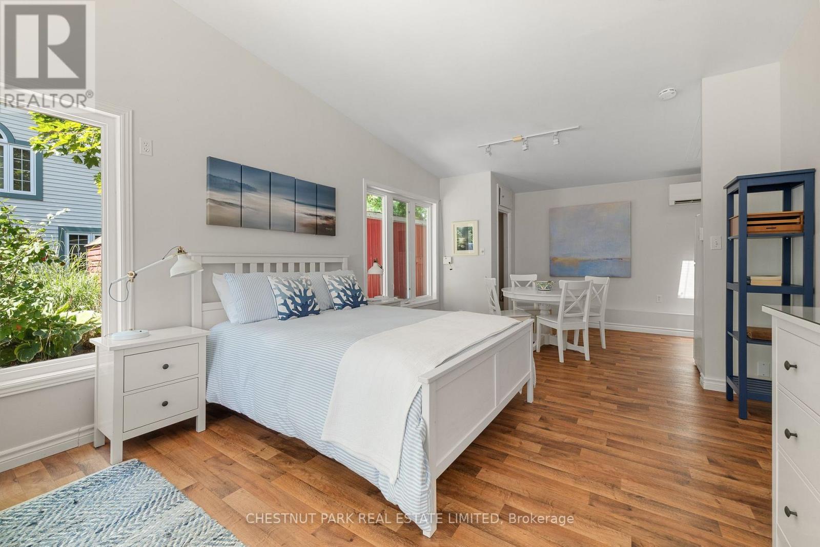 26 East Street, Prince Edward County, Ontario  K0K 2T0 - Photo 37 - X12341510