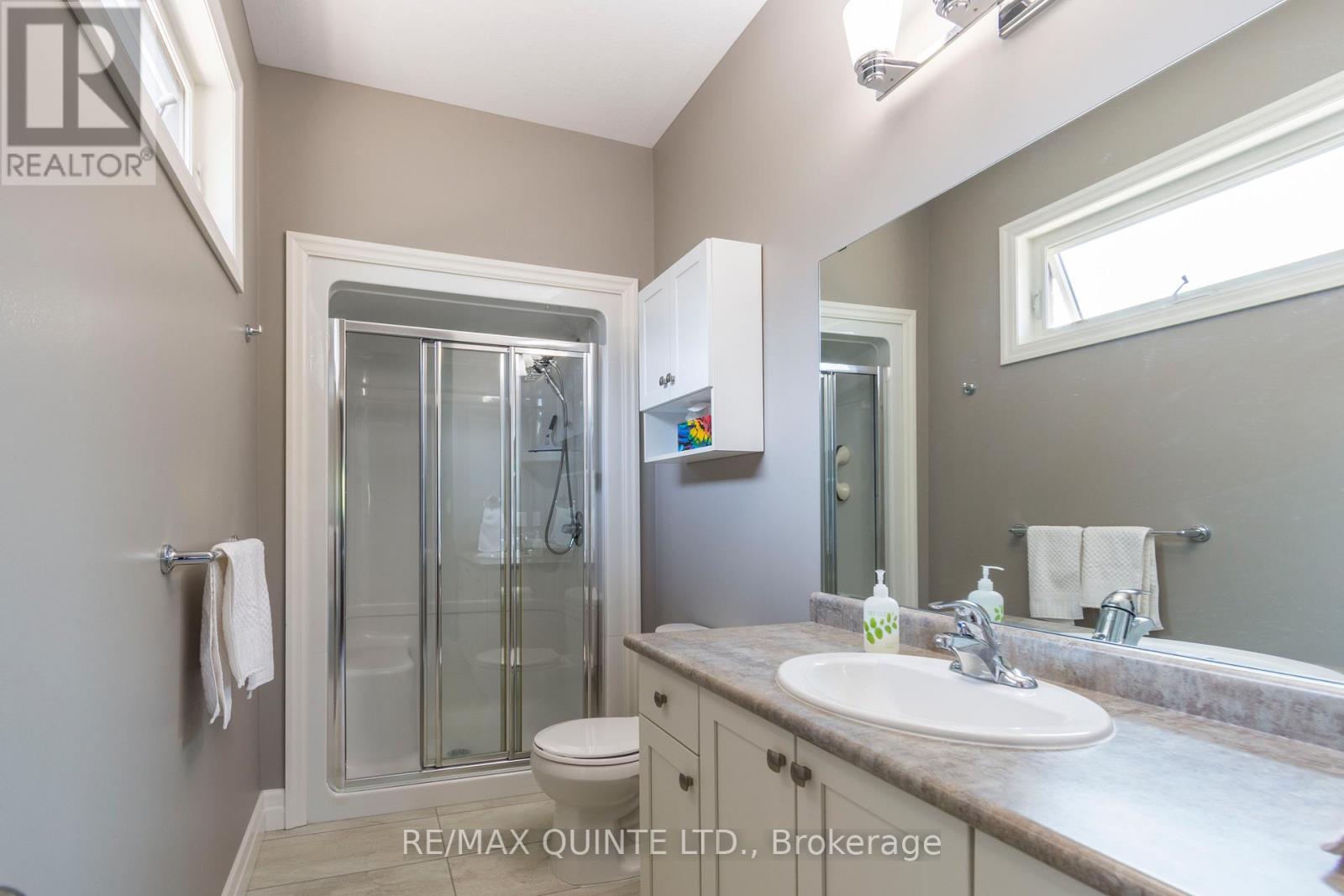 98 Spruce Gardens, Belleville, Ontario  K8N 0B5 - Photo 15 - X12341774