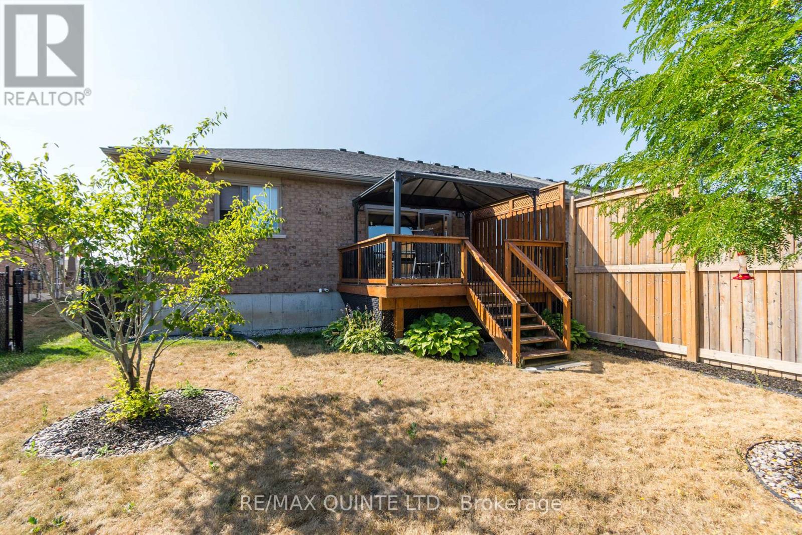 98 Spruce Gardens, Belleville, Ontario  K8N 0B5 - Photo 23 - X12341774