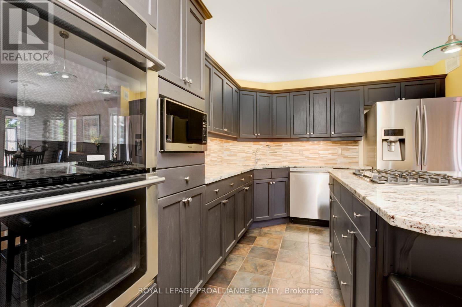 27 Sandpiper Way, Brighton, Ontario  K0K 1H0 - Photo 12 - X12342089