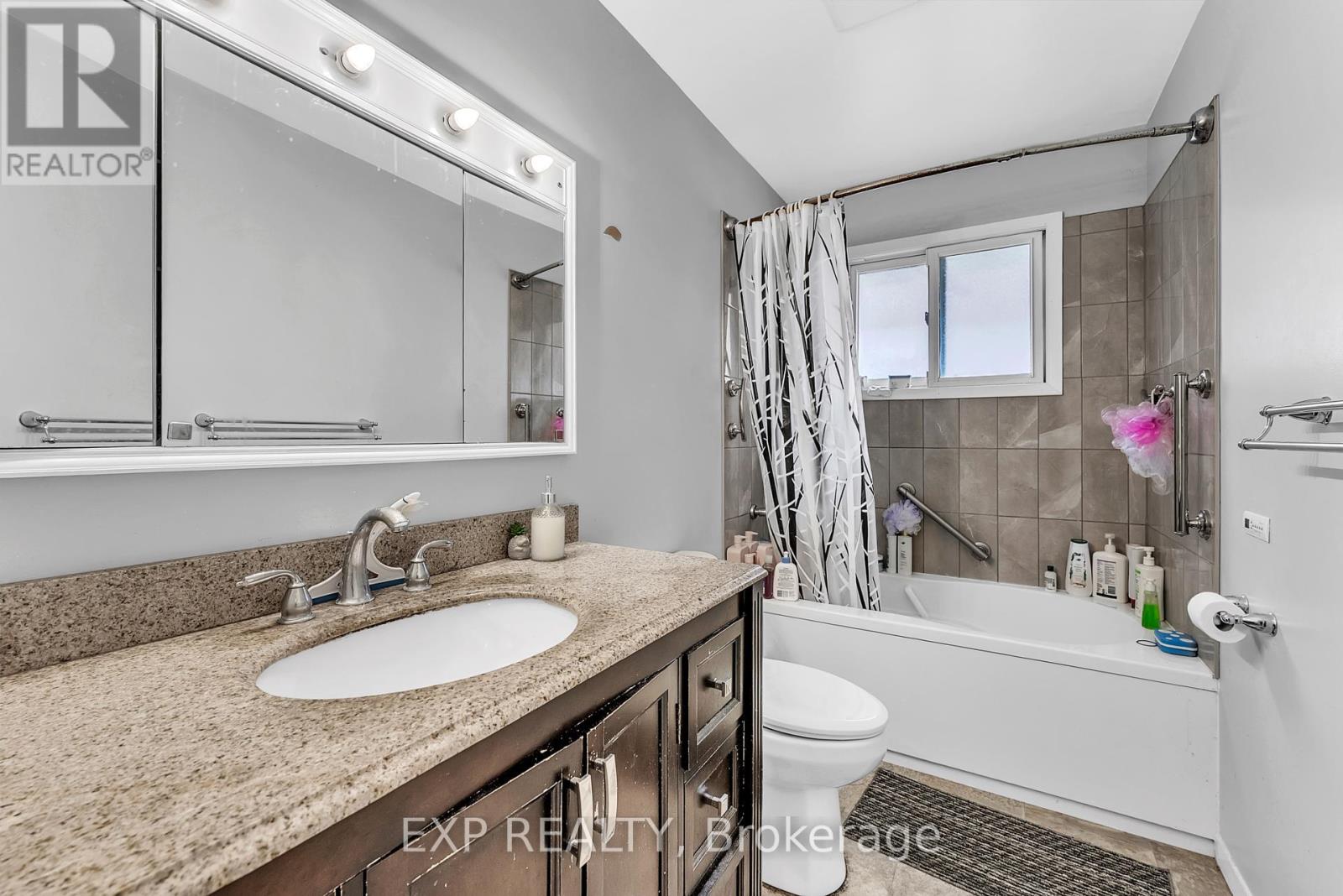 2 Alnet Drive, Belleville, Ontario  K8P 4V8 - Photo 15 - X12342369