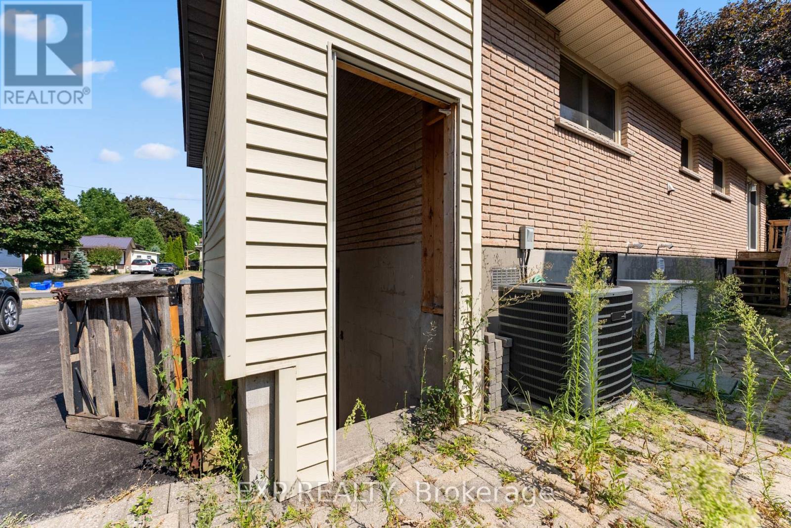 2 Alnet Drive, Belleville, Ontario  K8P 4V8 - Photo 17 - X12342369