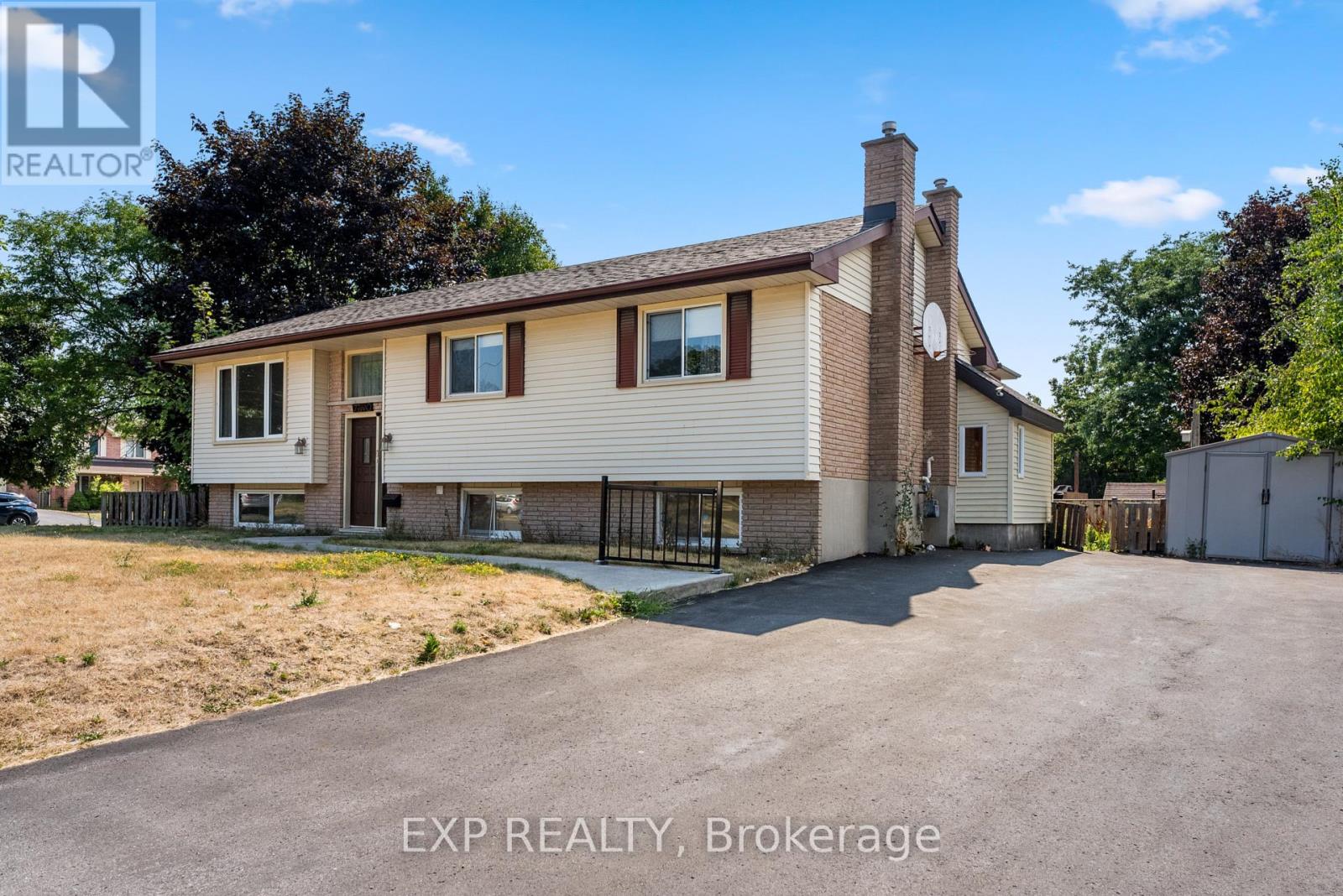2 Alnet Drive, Belleville, Ontario  K8P 4V8 - Photo 4 - X12342369
