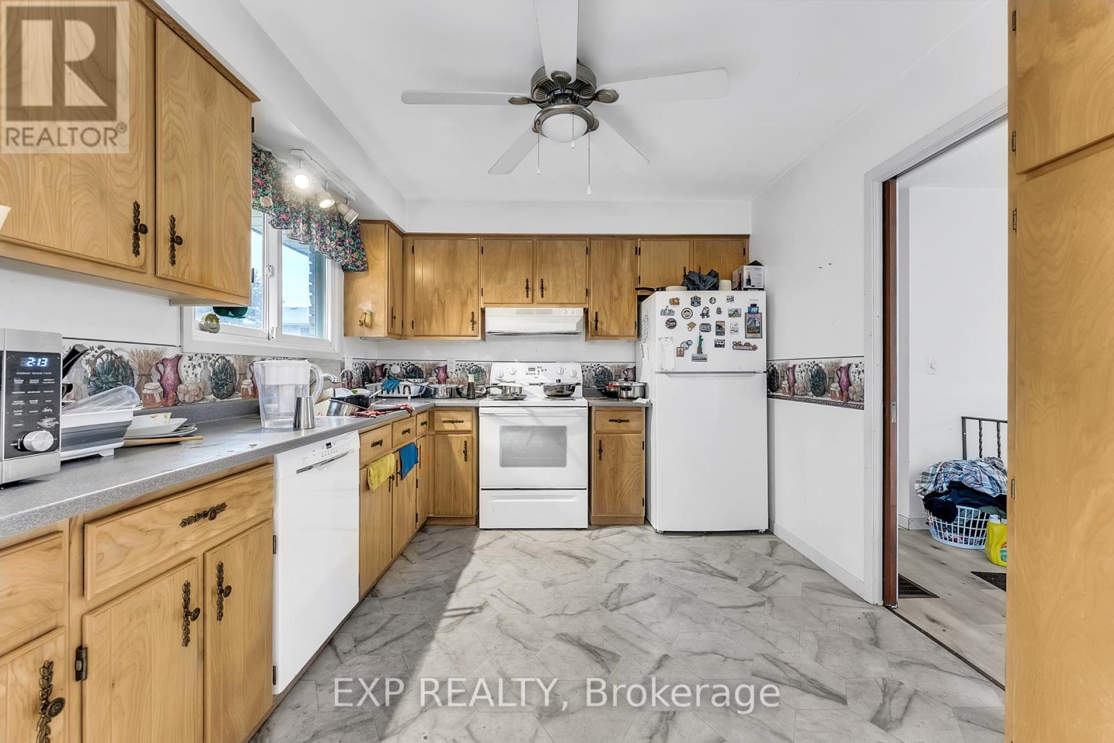 2 Alnet Drive, Belleville, Ontario  K8P 4V8 - Photo 6 - X12342369