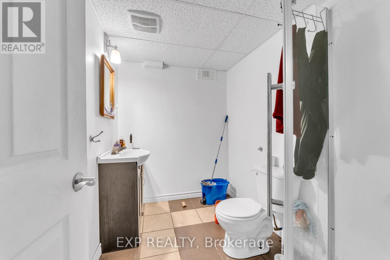 18 Montgomery Boulevard, Belleville, Ontario  K8N 1H9 - Photo 34 - X12342385