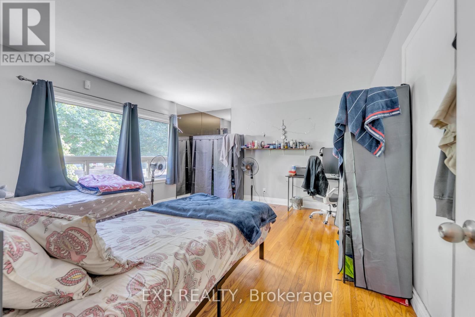18 Montgomery Boulevard, Belleville, Ontario  K8N 1H9 - Photo 8 - X12342385