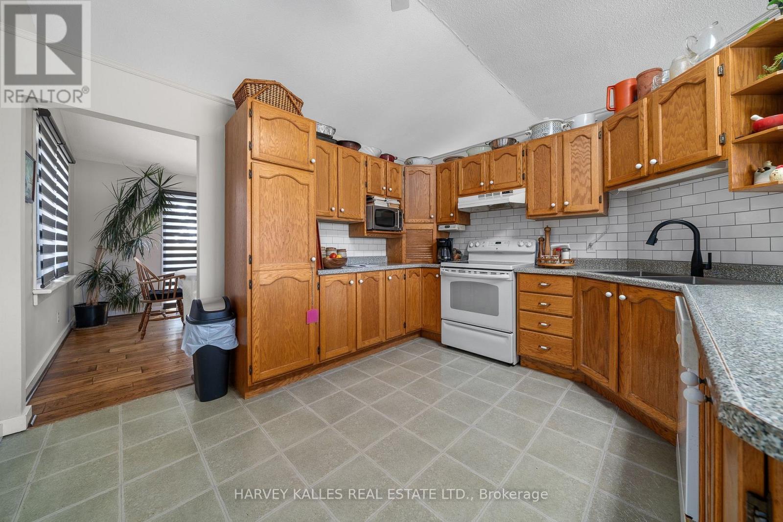3470 County Rd 13 Road, Prince Edward County, Ontario  K0K 2T0 - Photo 13 - X12342750