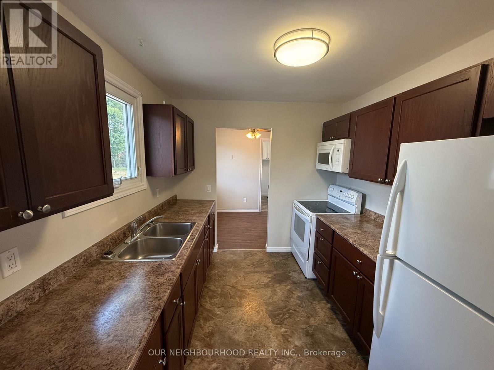 86 Madoc Street, Marmora And Lake, Ontario  K0K 2M0 - Photo 4 - X12342932