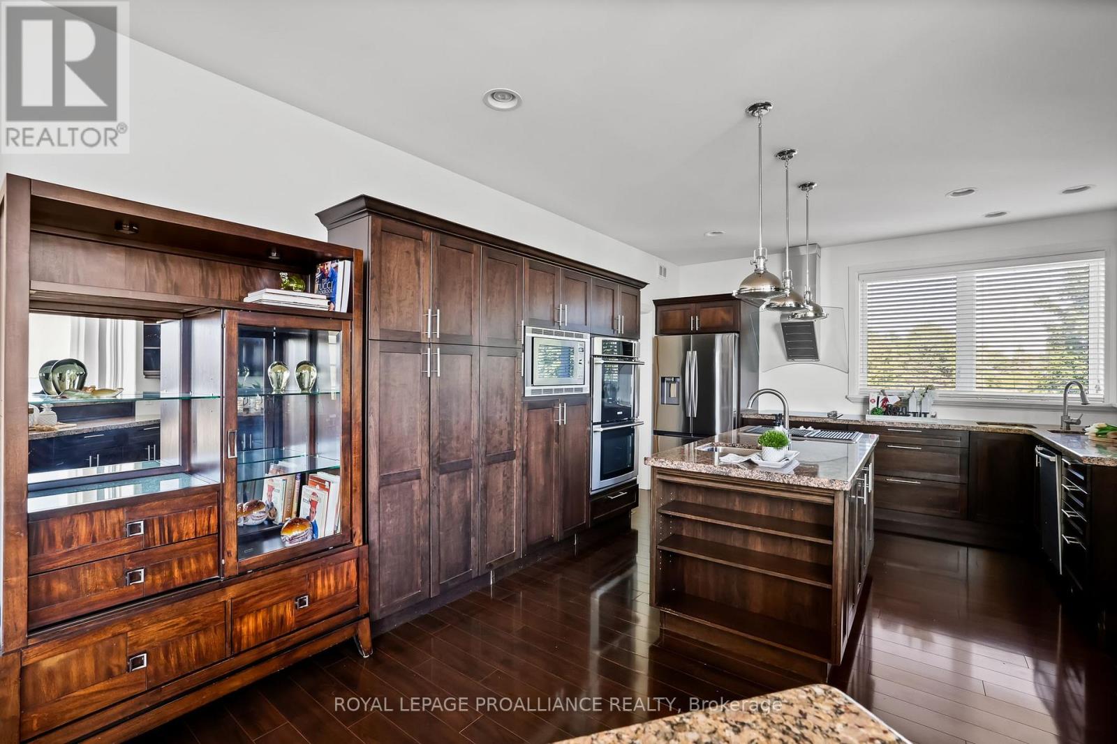 263 Lakeshore Road, Brighton, Ontario  K0K 1H0 - Photo 17 - X12342938